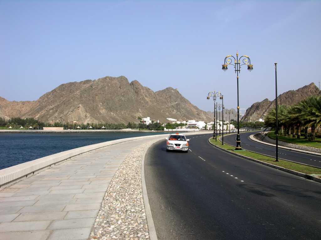 Muscat 02 Muscat 12 Corniche Near Kalbuh Bay Park Here is the corniche between Muscat and Mutrah, with Kalbuh Bay Park on the left.